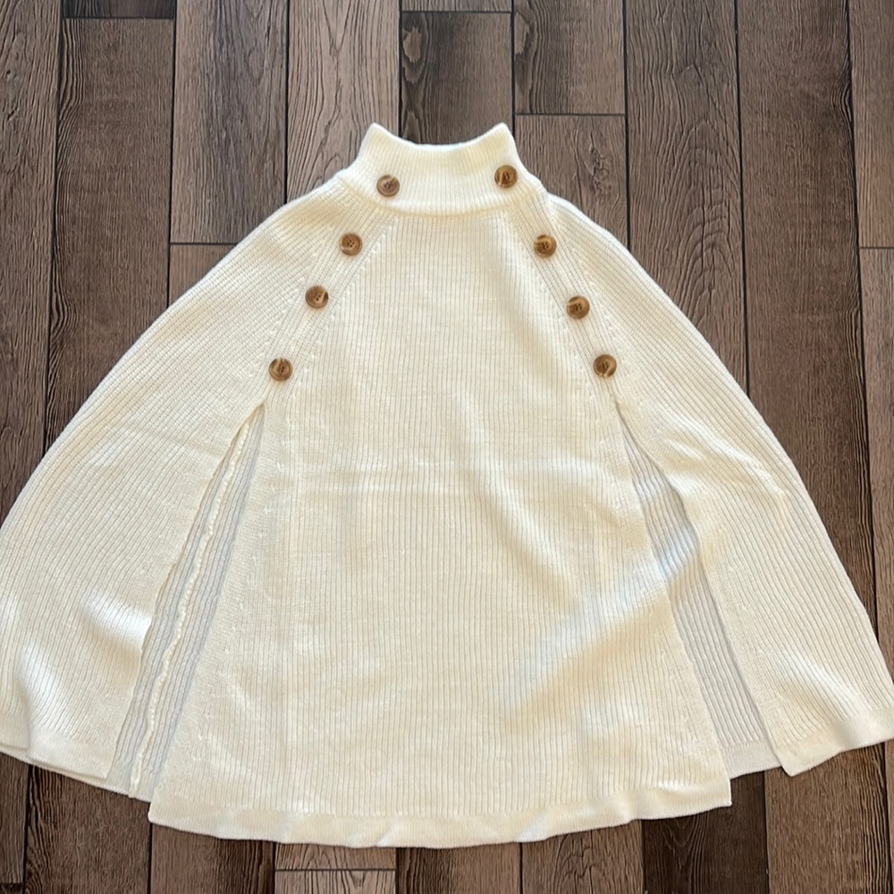 Sleeveless cape